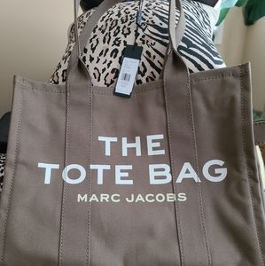 Marc Jacobs Traveler Tote Bag NWT